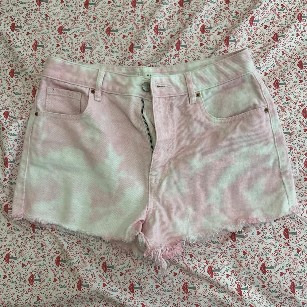 Tie dye pink and white denim shorts